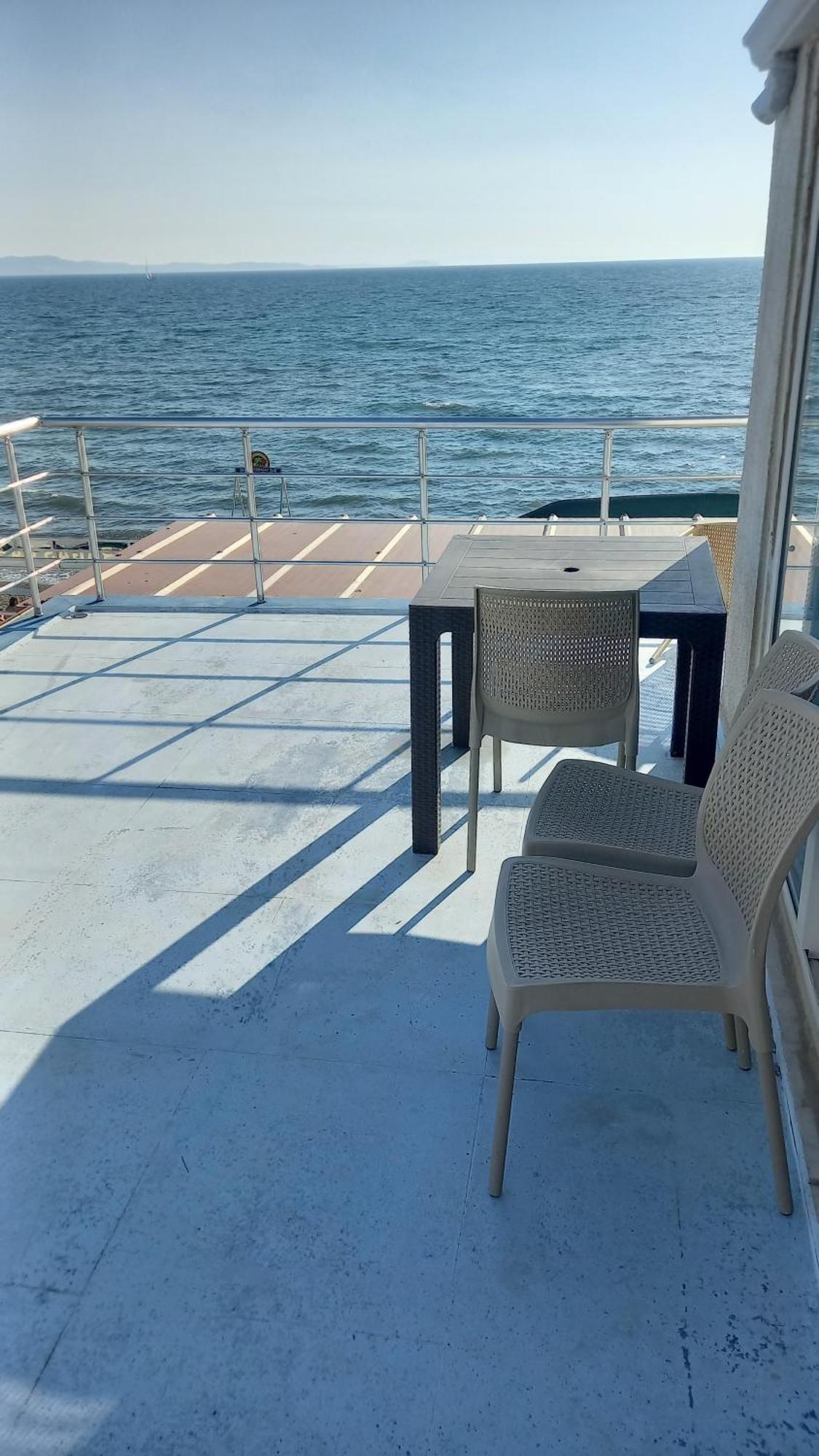 Paradise Hotel Akcay Эдремит Экстерьер фото