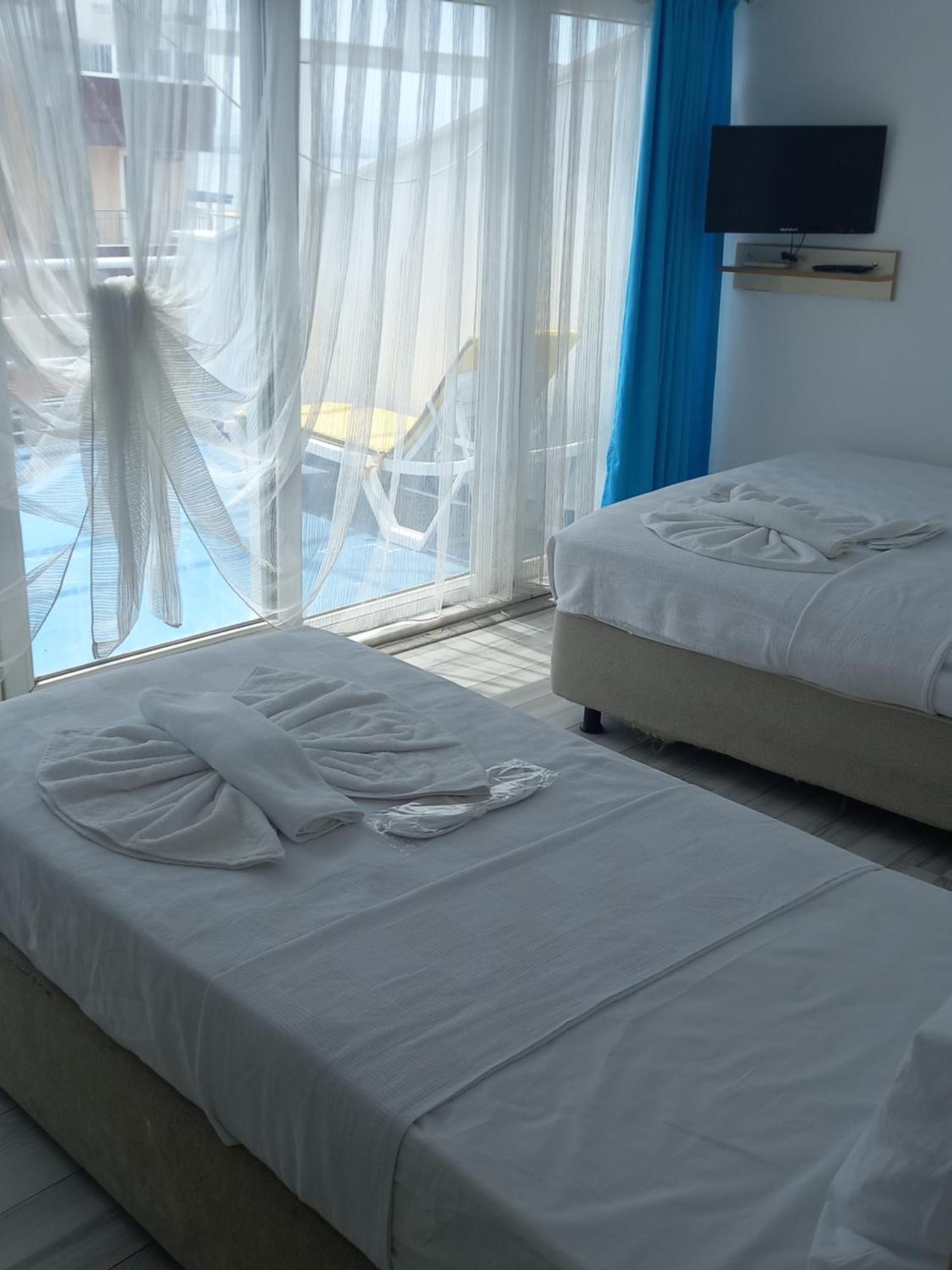 Paradise Hotel Akcay Эдремит Экстерьер фото