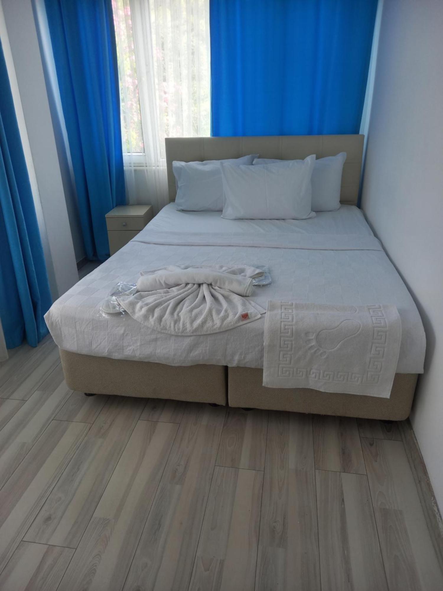 Paradise Hotel Akcay Эдремит Экстерьер фото